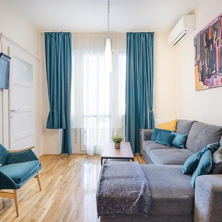 Bpr Blue Paradise Apartment With A/C 布达佩斯 外观 照片